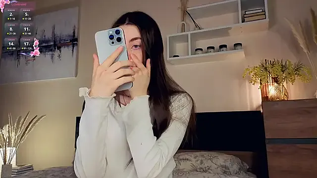 RosieSecret – webcam model profile photo Image 15