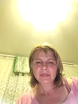 AMI___oO – webcam model profile photo Image 15