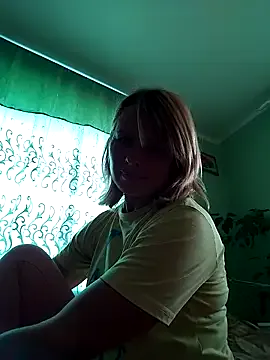 AMI___oO – webcam model profile photo Image 5