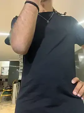 YasmienAtos – webcam model profile photo Image 8