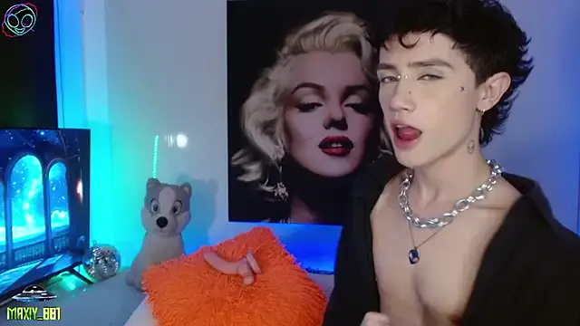 Risky_Workouts – webcam model profile photo Image 15