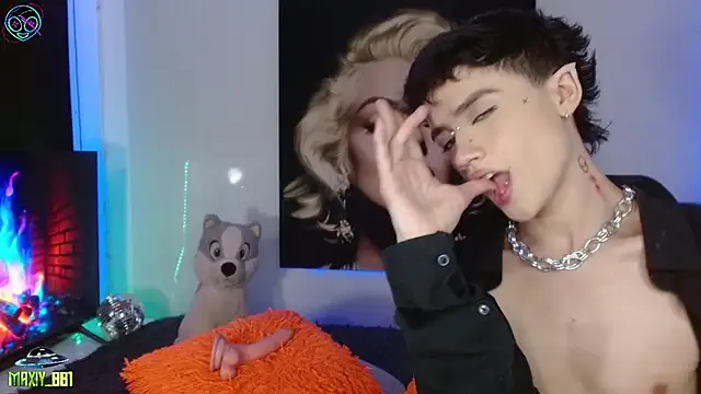 Risky_Workouts – webcam model profile photo Image 6