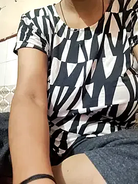 KarandeepSingh – webcam model profile photo Image 10