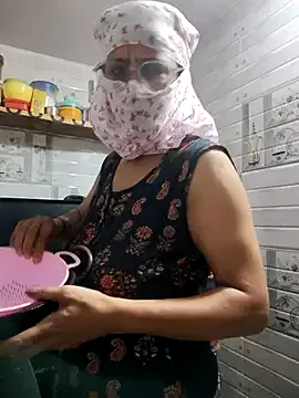 Rakses2 – webcam model profile photo Image 16