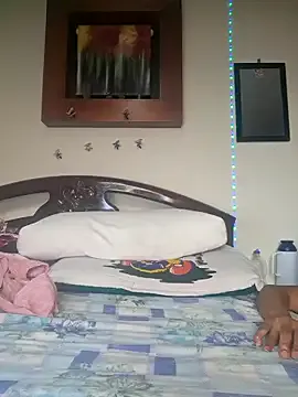 NickiLike – webcam model profile photo Image 16