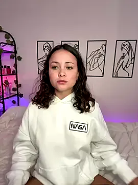 DarkDea – webcam model profile photo Image 11