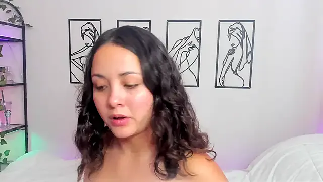 DarkDea – webcam model profile photo Image 15