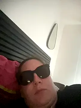 SajaraBowen – webcam model profile photo Image 14