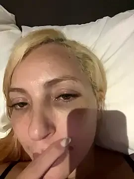 Scarlett – webcam model profile photo Image 15