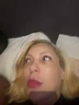 Scarlett – webcam model profile photo Image 16