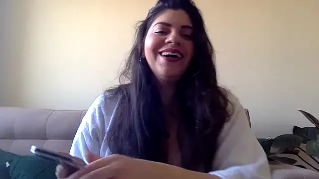 MilashaNyasha – webcam model profile photo Image 11