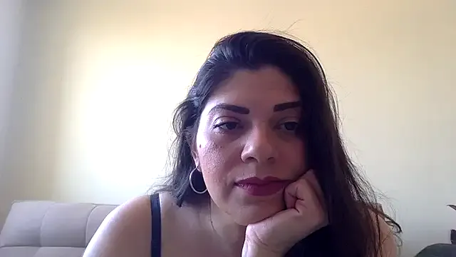 MilashaNyasha – webcam model profile photo Image 14