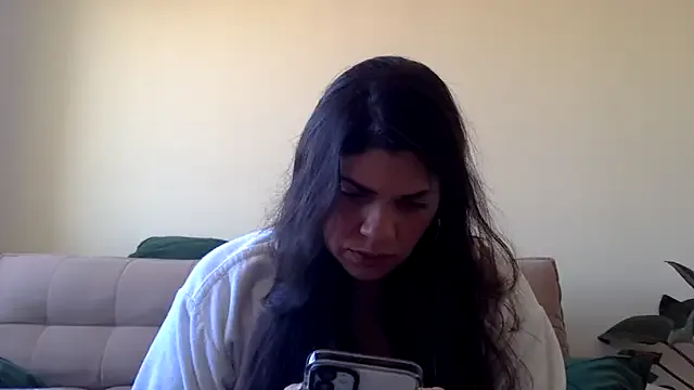 MilashaNyasha – webcam model profile photo Image 8