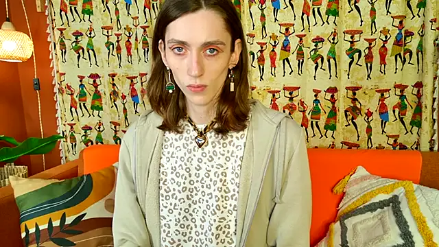 Kenzie – webcam model profile photo Image 13