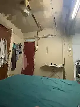 CrystalBarlow – webcam model profile photo Image 2