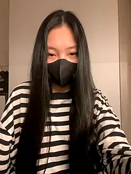 KateGale – webcam model profile photo Image 16