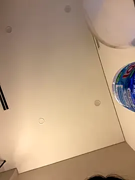 KateGale – webcam model profile photo Image 8