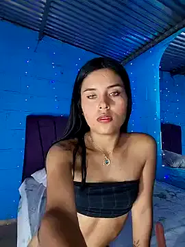 MiaaHills – webcam model profile photo