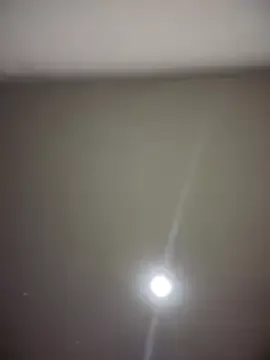 E000E – webcam model profile photo Image 18