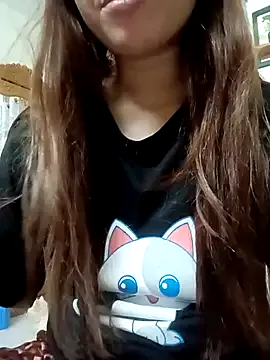 Evie – webcam model profile photo Image 5