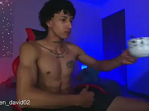 Simone_Miller – webcam model profile photo Image 6