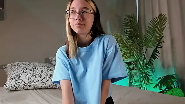 GracieCarter – webcam model profile photo Image 11