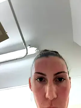 AdaSweet – webcam model profile photo Image 17