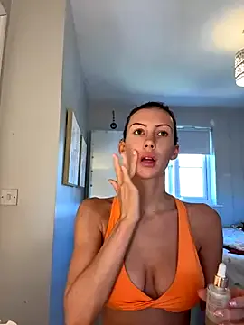 MilaRenee Image 3