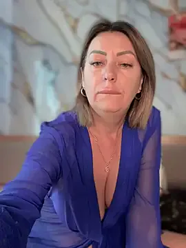 IsabellaUmber – webcam model profile photo Image 18