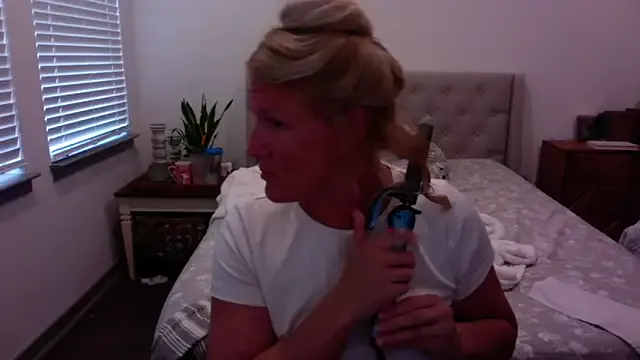 MILFnexxxtdoor Image 5