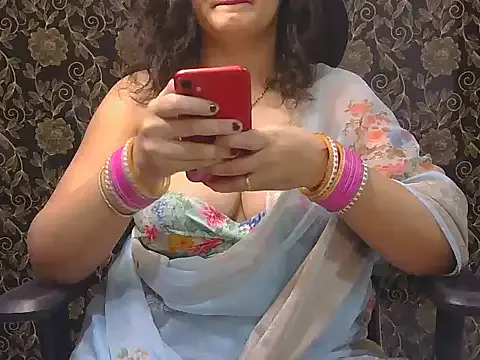 MilkyQueen69 Image 16