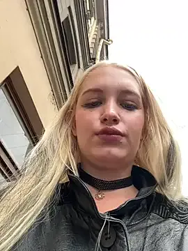 Milkyy_wway Image 17