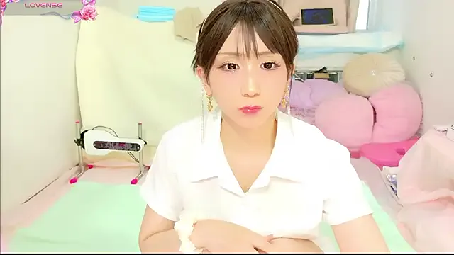 Ayumi__mi – webcam model profile photo Image 15