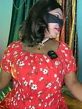 HannaMaison – webcam model profile photo Image 15