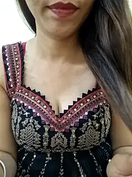 MIss-Naina Image 2