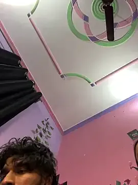 Scarlett – webcam model profile photo Image 4