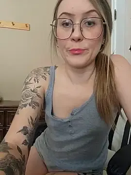 Scarlett – webcam model profile photo Image 4