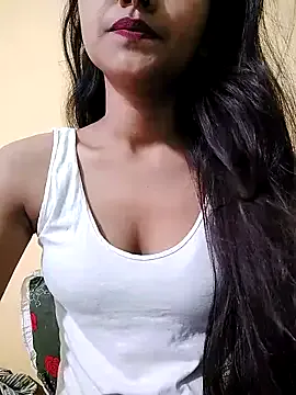 MISSQUEEN48 Image 10