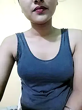 MISSQUEEN48 Image 11