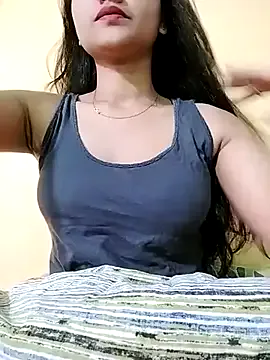 MISSQUEEN48 Image 2