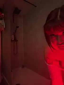 Scarlett – webcam model profile photo Image 12