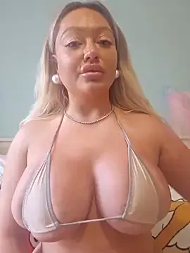 hidden__lust – webcam model profile photo Image 2