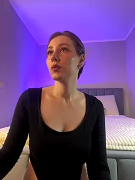 DoriDeluxe66 – webcam model profile photo Image 12