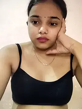 TheaMaleko – webcam model profile photo Image 12