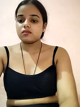 TheaMaleko – webcam model profile photo Image 18