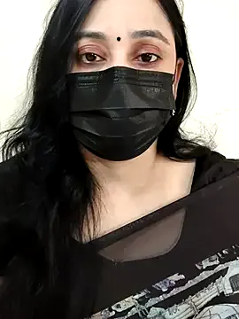 V-Hot-Sweti – webcam model profile photo Image 14
