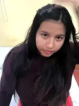 CristinaRous – webcam model profile photo Image 12