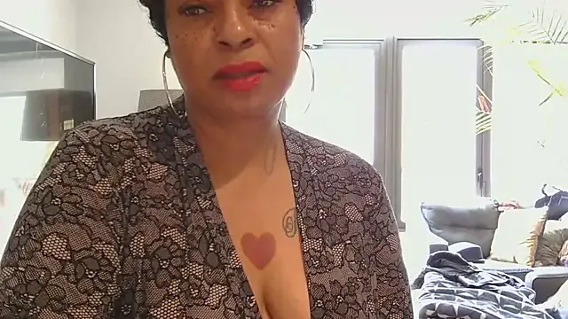 MSweetLindaParks Image 15