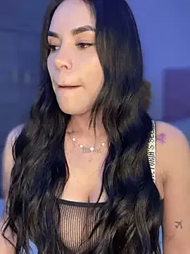 LiaWells – webcam model profile photo Image 13