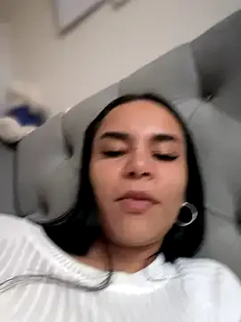 LiaWells – webcam model profile photo Image 19